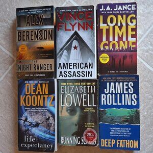 Paperback Books - Mystery/Drama - Set of 6